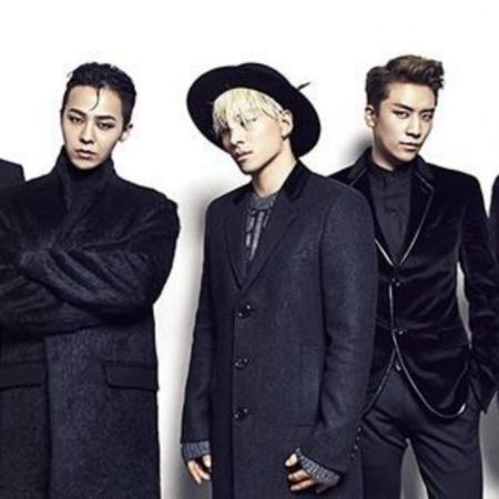 G-Dragon with BigBang members